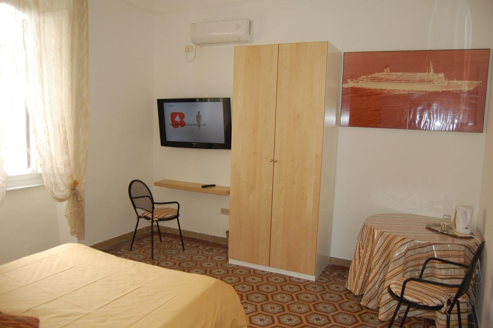 Arena Alfieri B&B Livorno Szoba fotó
