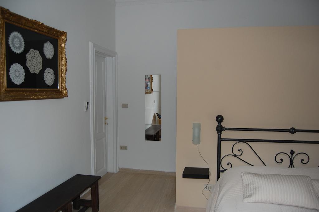 Arena Alfieri B&B Livorno Szoba fotó